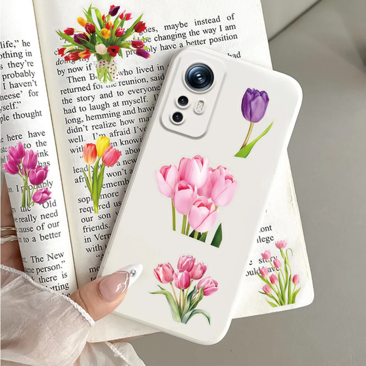 50Pcs Transparent Tulip Waterproof Toy Stickers Decorative Water Cup Bookcase Window Luggage Refrigerator Sticker Not Repeat