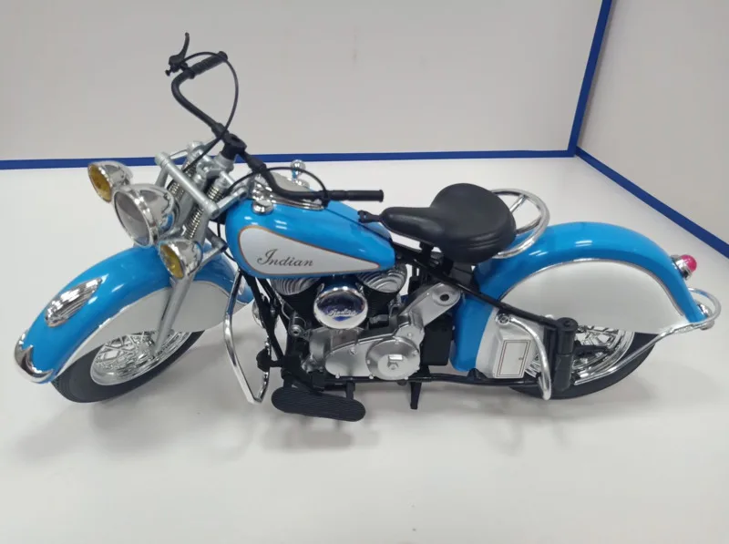 

New Arrival Special Price Die-cast Metal American Vintage Classic 1/6 Motorcycle Model Display Collection Ornament Toys