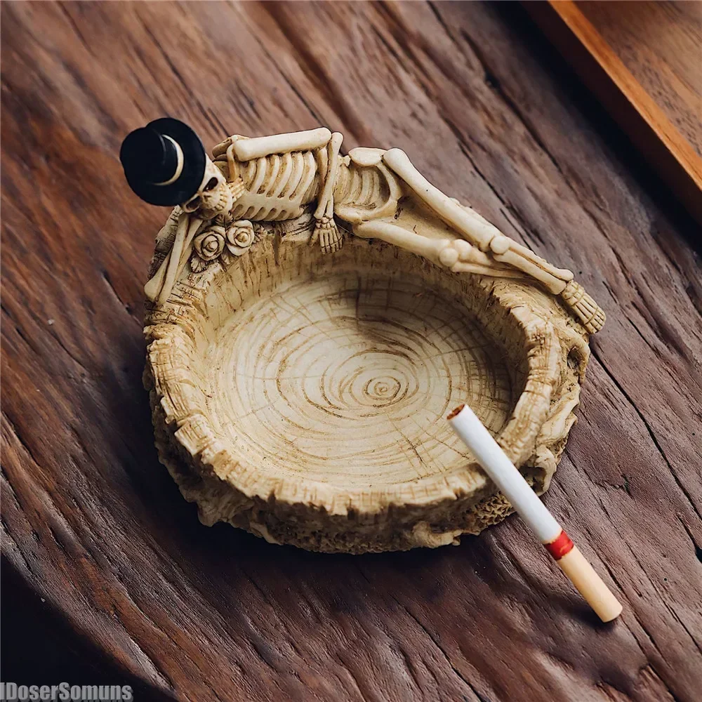 New Cool Skeleton Resin Ashtray Ash Tray Smoke Accesoires for Boyfriend Gift