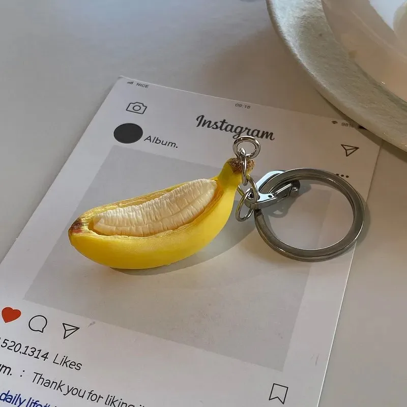 Funny Peeled Banana Keychain 2026 New Novelty Simulation Fruit Pendant for Car, Electric Scooter, Backpack, Bag Decoration
