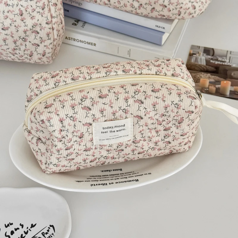 1 Pc Cute Boho European Floral Pencilc Case for Kids Girl Soft Corduroy Stationery Organizer Holder Porable Large Capacity Bag