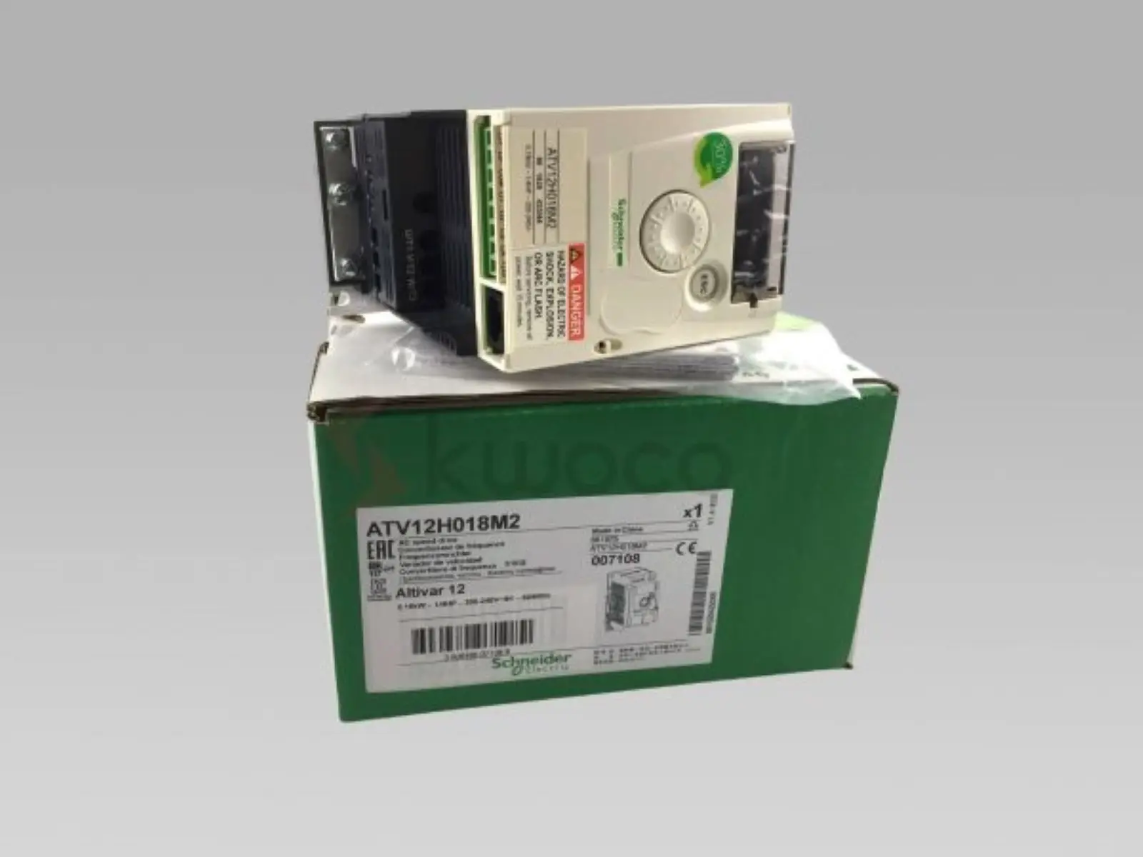 

Frequency converter ATV12H018M2 ATV-12H018M2 variable speed drive ATV12 - 0.18kW - 0.25hp - 200..240V - 1ph