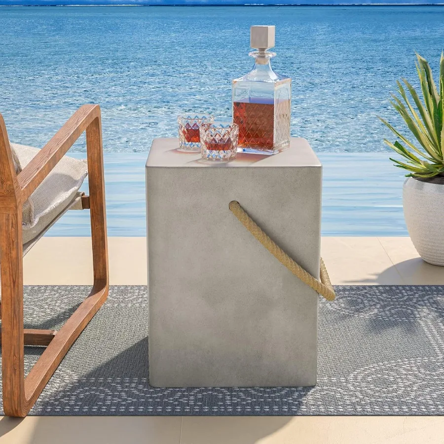 Table d'appoint rectangulaire en béton avec poignées en corde de chanvre pour une utilisation extérieure, table d'appoint de patio de 15 pouces et table basse d'appoint idéale pour G