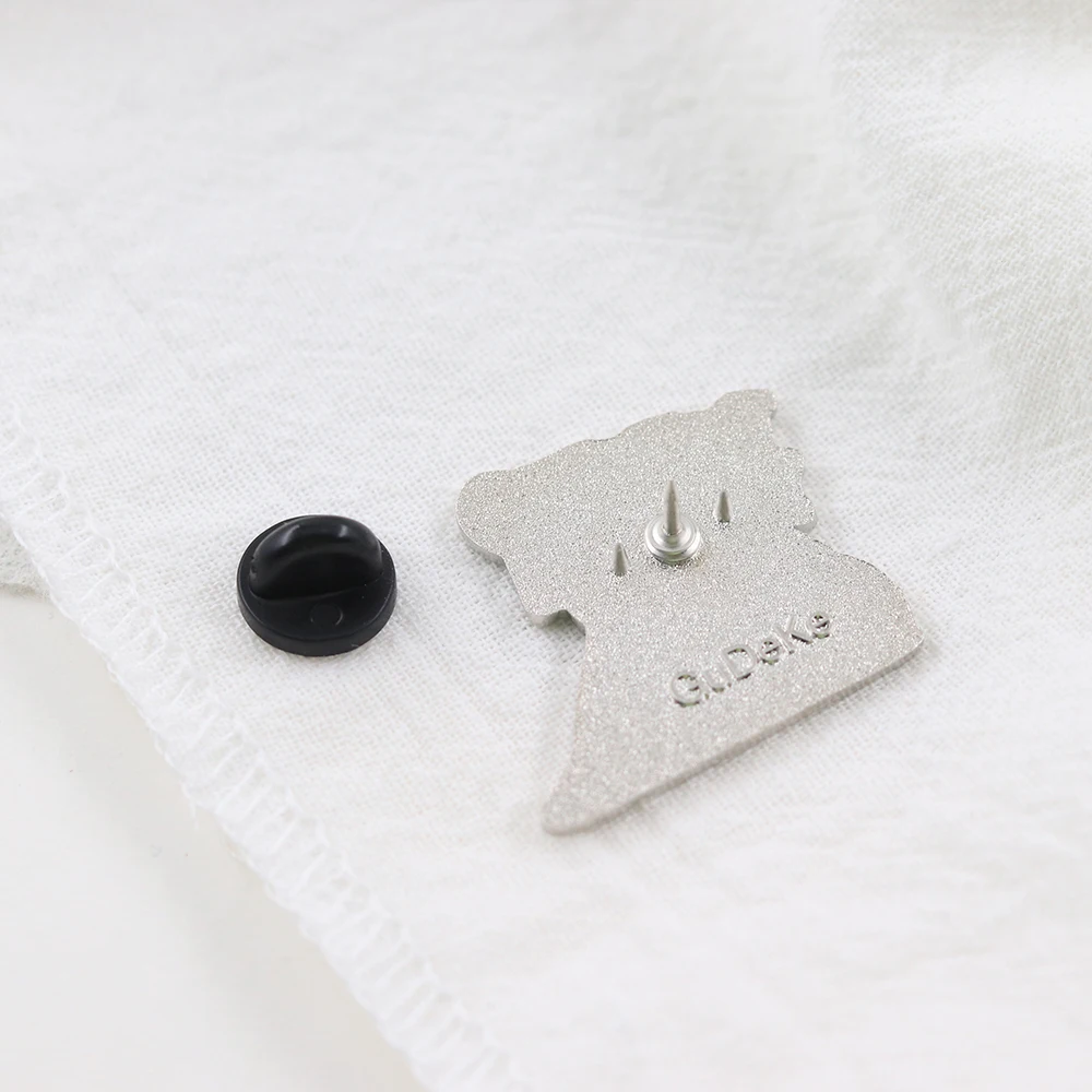 Outer-Wilds Brooch Pins Set The End Is Nigh Moth Fossil Metal Badge Memento Mori Coin Enamel Pin Collection Jewelry Gift for Gam