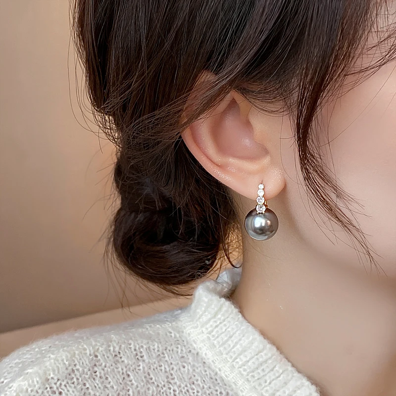 Autumn And Winter Vintage Light Luxury Zircon Grey Pearl Earrings For Women Fashion Elegant Crystal Jewelry Party Gifts