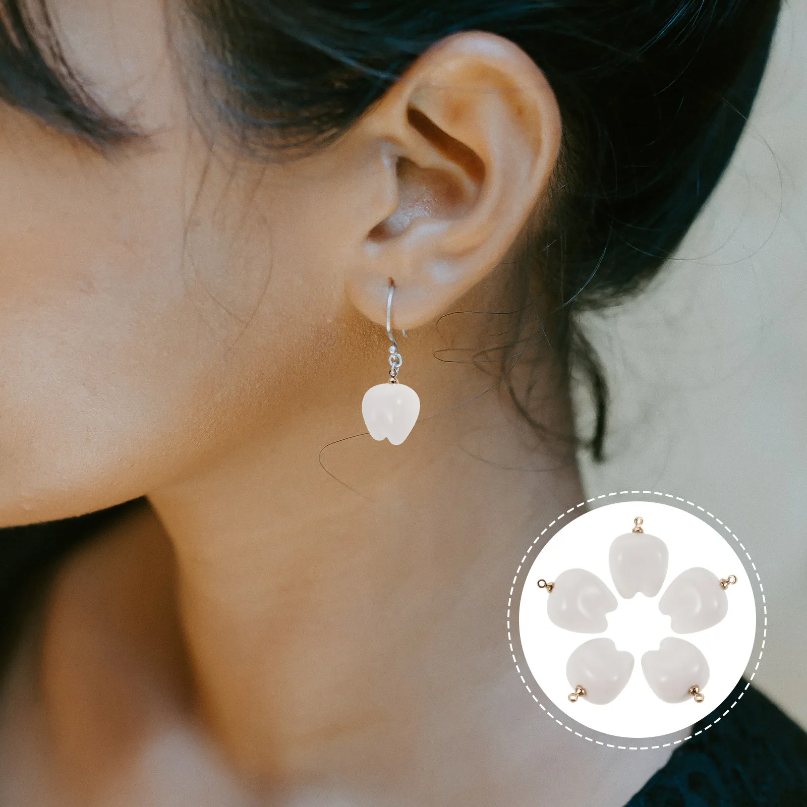 

Infant Milk Tooth Pendant Creative Cartoon Style Great Gift for Baby Moms Best Memory Charm Tooth Charms Medical Crafts Pendant