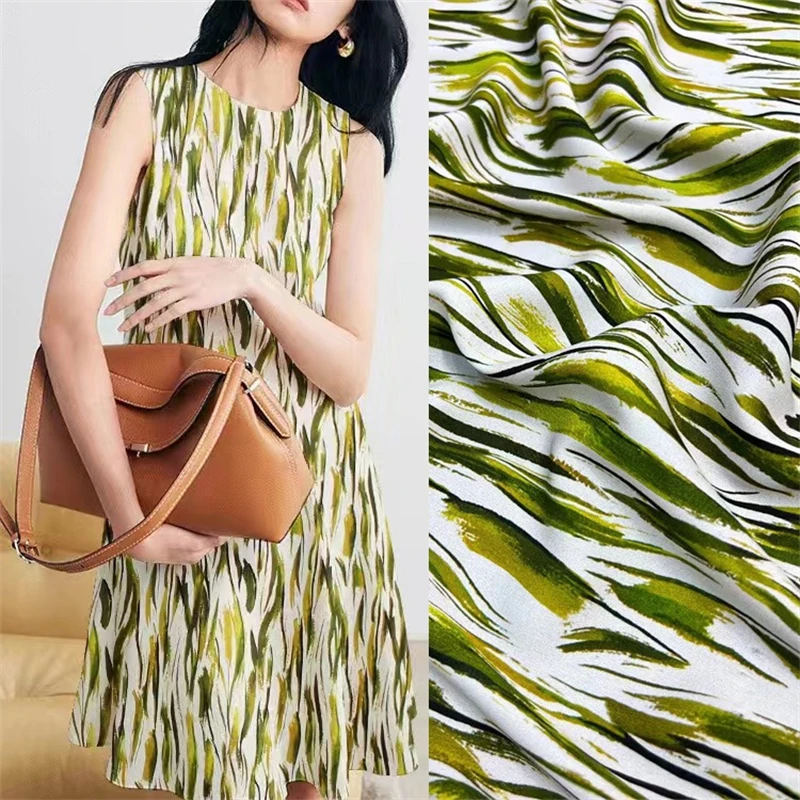 

Green Striped 18momme Stretch Silk Double Qiao Crepe Fabric High-quality Dress Designer Satin Mulberry Silk Fabric Free Shipping