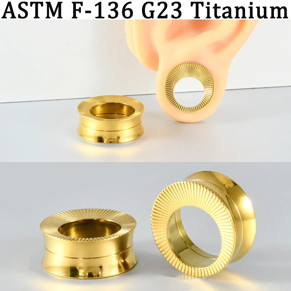 2/1PCS 18K Golden Plated G23 Implant Titanium Round Engraved Pattern Ear Tunnel Plug Ear Gauge Waist Expansion Stretchers Saddle
