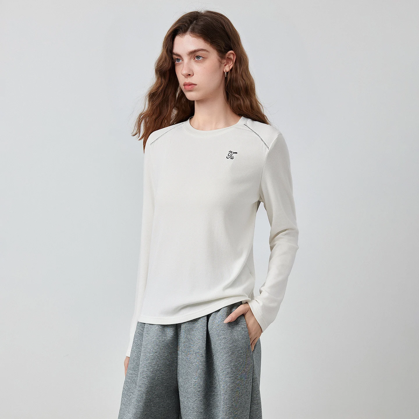 TOYOUTH Women's Long Sleeve T-Shirt 2026 Autumn New Soft Fleece Slim Fit Contrast Line Round Neck Base Layer Top