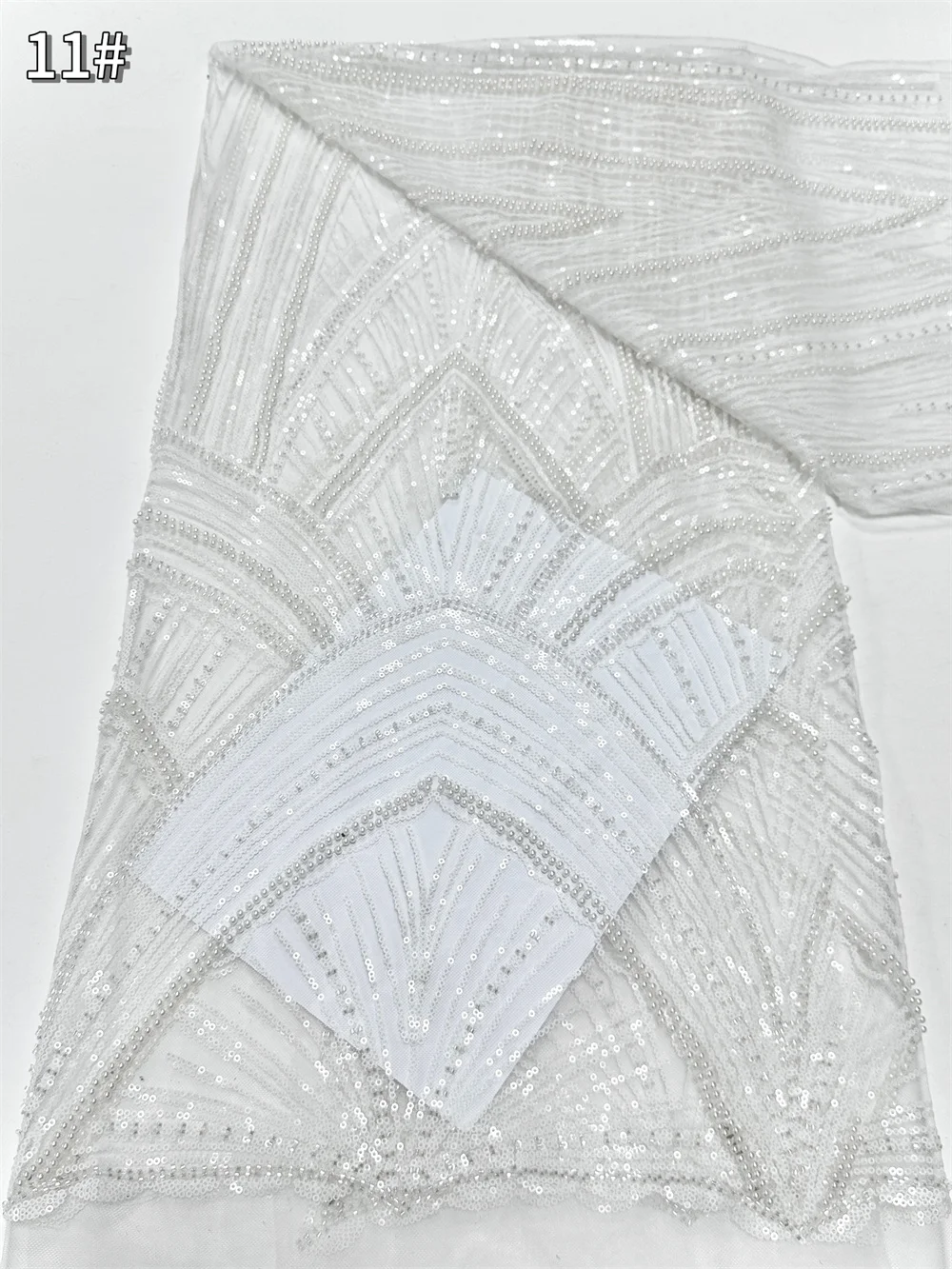 

Luxury African Tulle Lace Fabric Elegant Bead Sequins French Nigerian Mesh Lace Fabrics For Women Dresses Sewing