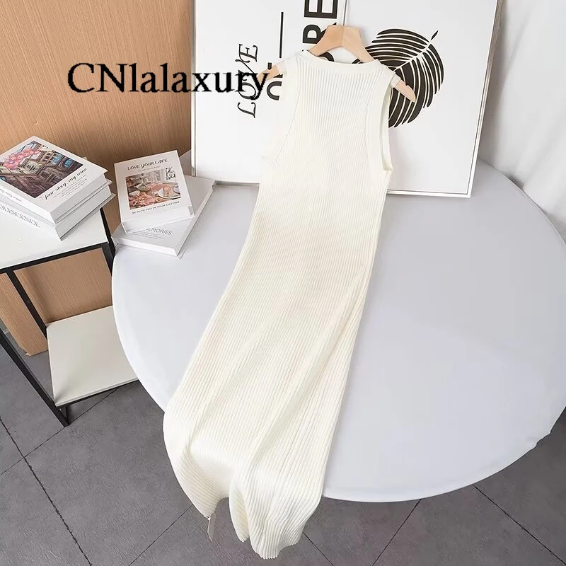 CNlalaxury Women 2024 Summer New Fashion Vest abito lavorato a maglia Chic con scollo a v Button Slim All-match abiti Vestidos Mujer