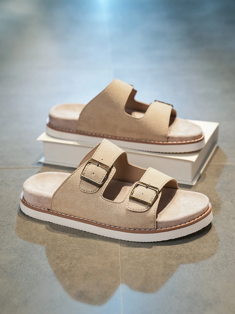 

Men's Summer Anti-Slip Wear-Resistant Casual Indoor Home Sports Beachside Flat Sandals Breathable Flat Heel PVC Bottom Slippers