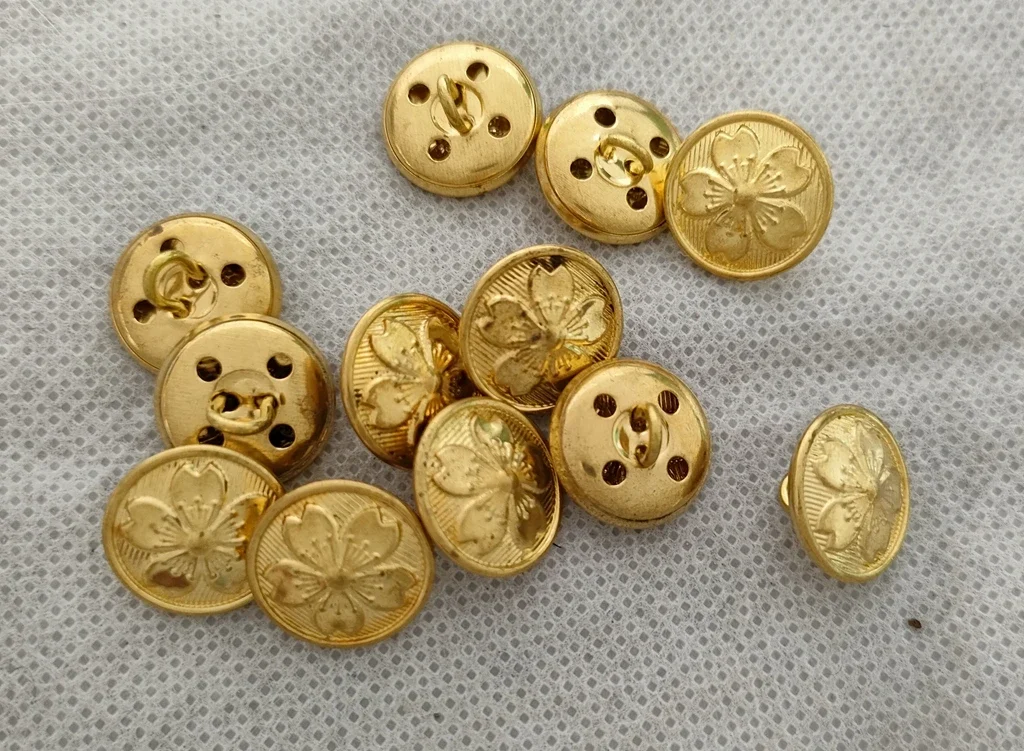 12 قطعة/الوحدة العسكرية الحرب العالمية الثانية WW2 اليابانية زهر الكرز شارة الجيش موحدة أزرار 15 مللي متر 21 مللي متر الاختيار