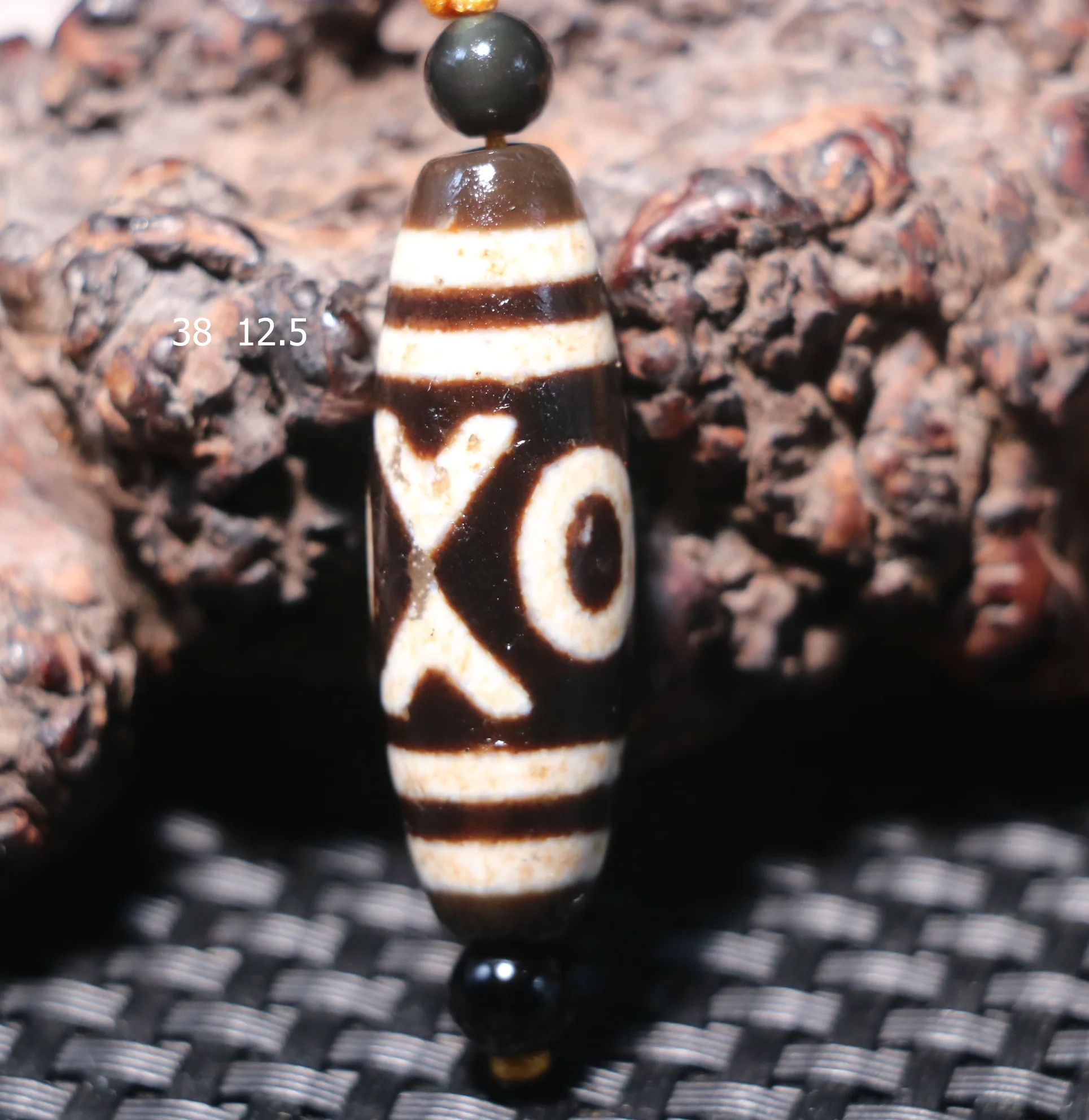 Magic Energy Tibetan Old Agate 2 Eyed Peak Top Success dZi Bead Totem 5A Amulet Fit For Making Bracelet TIMESTOWN UPD240809A01