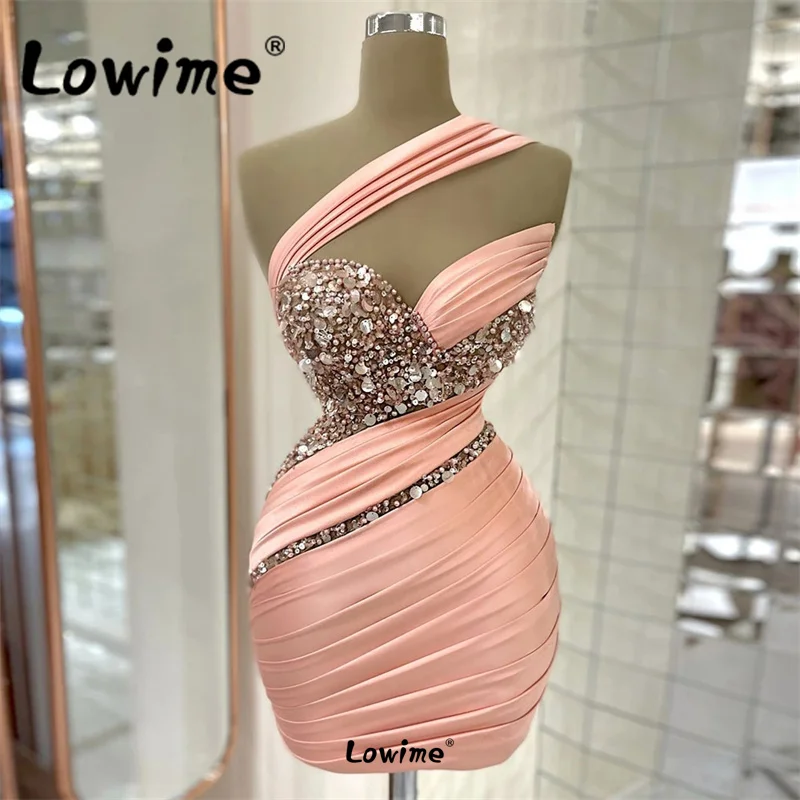 Satin Pink Cocktail Dresses 2022 Women Mini Evening Gowns Beading Sequined Sleeveless Sheath Sexy Party Gowns Short Prom Dresses