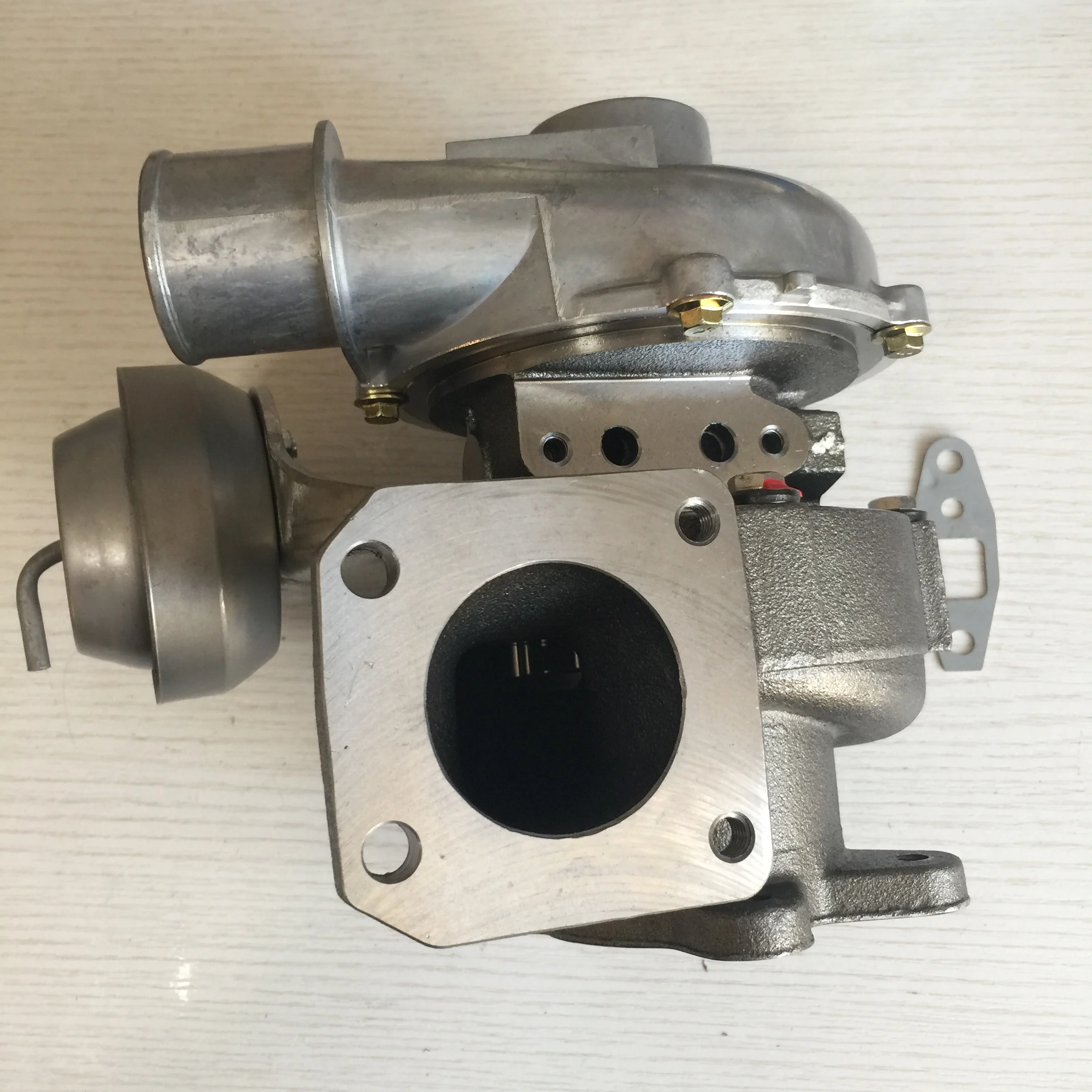 

RHV4 VJ38 VFD20021 WE01 Turbocharger Turbo for Ranger 06- WLAA WEAT 6 BT50 BT-50 WE-T WL-C J97MU 2.5L