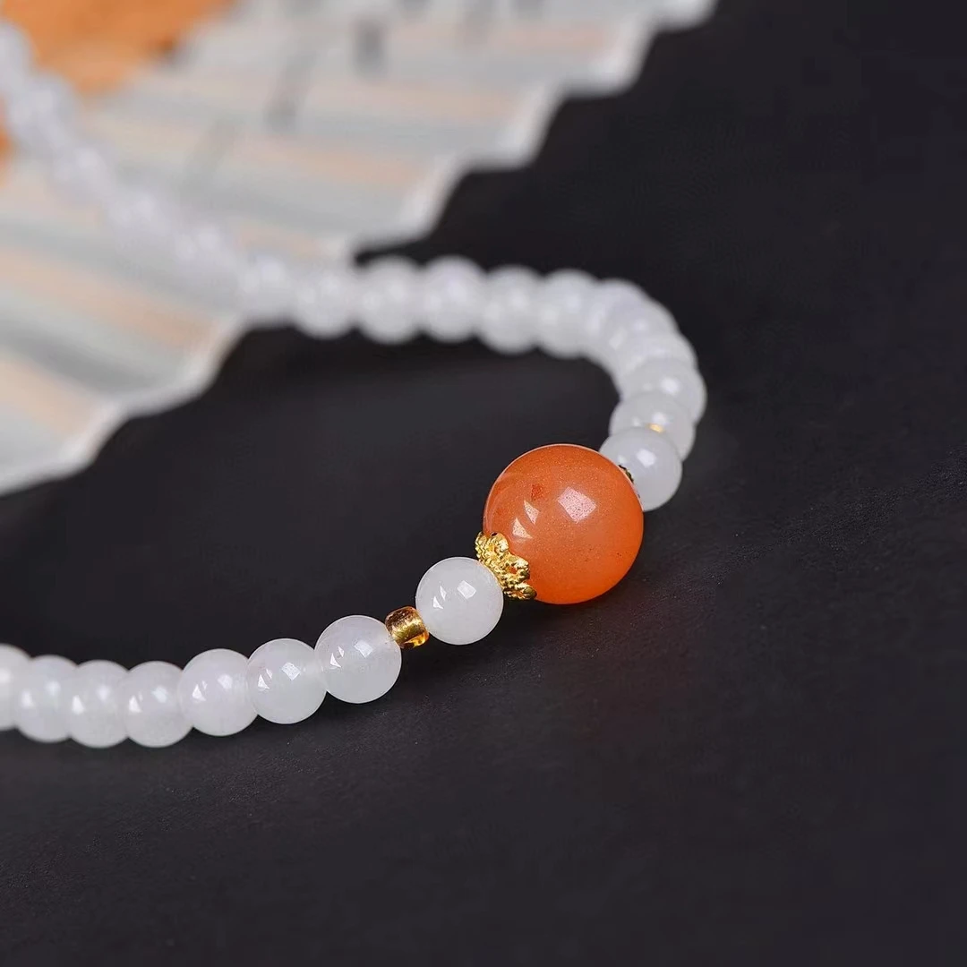 White Golden Silk Jade Necklace Natural Stone Round Bead Chain Exquisite Womens Gemstone Charms Jewelry Mother's Day Gifts