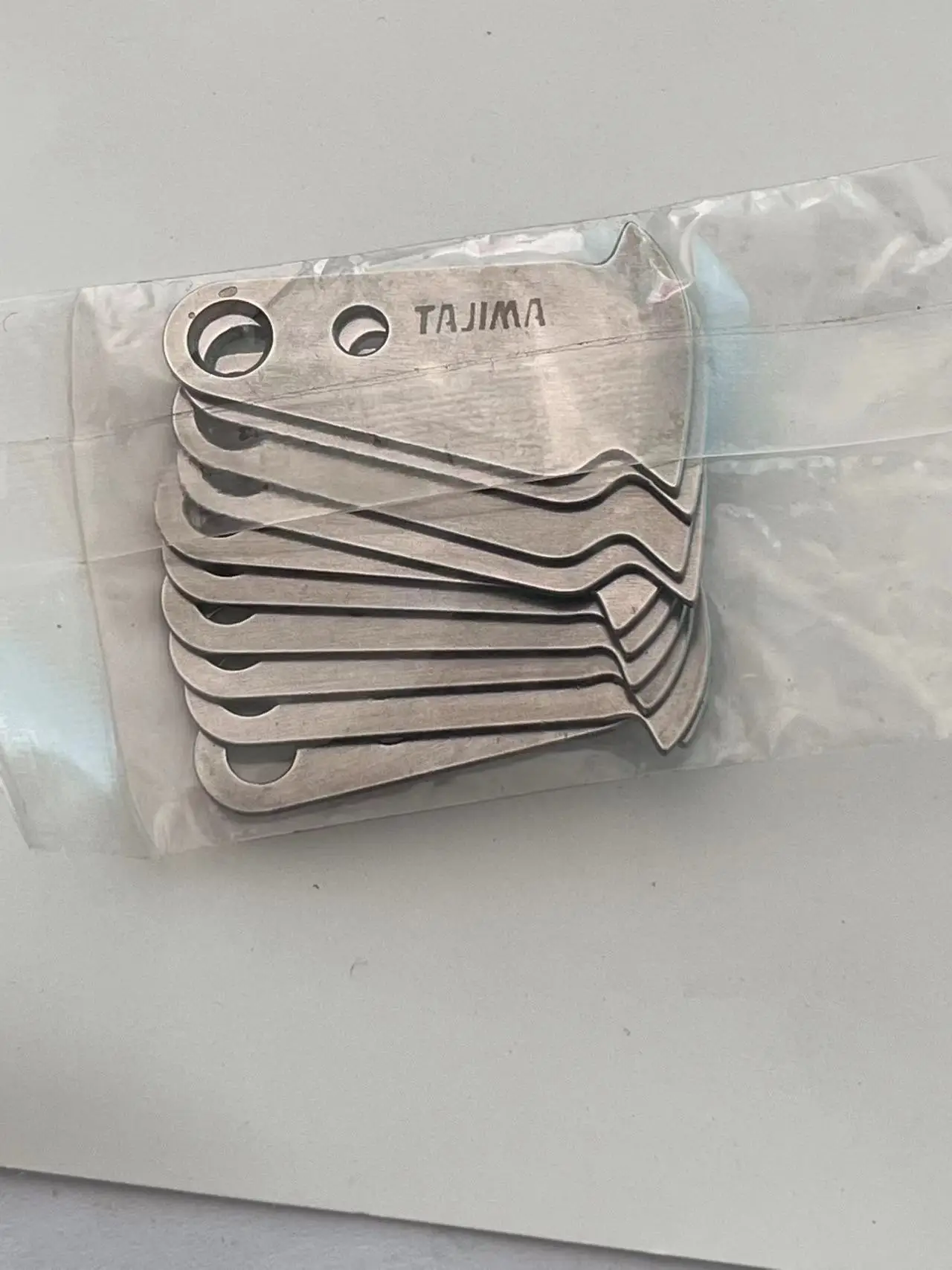 10PCS   050320930010 Mobile Knife for TAJIMA  Machine Parts