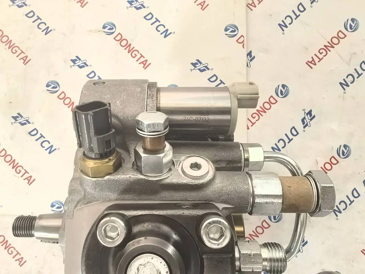 User ins 4 Pompes 294050-0064 pour John D-eere