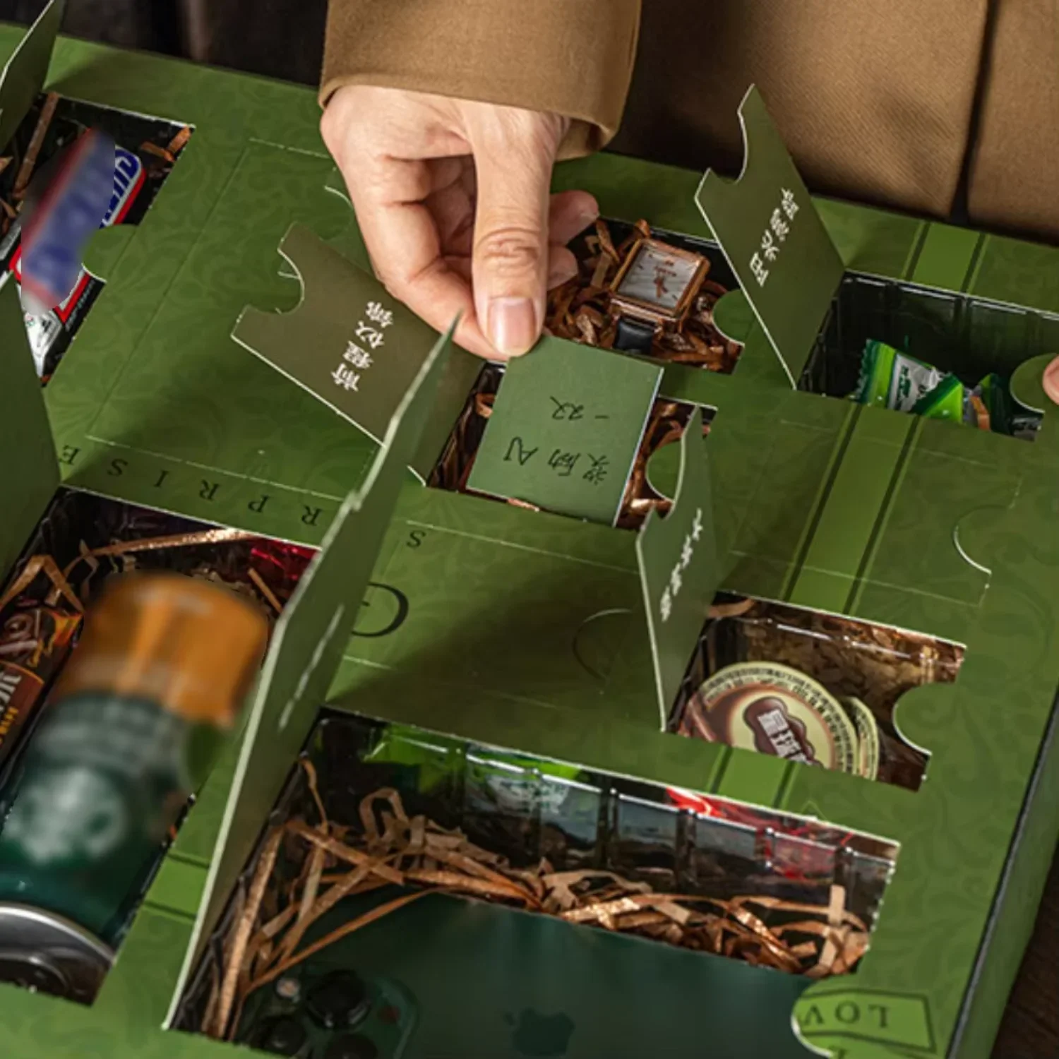 صندوق مجوهرات كبير فاخر، قلادة مستحضرات تجميل مفاجئة، هدية، تقويم القدوم، تغليف صندوق غامض، بدون هدية