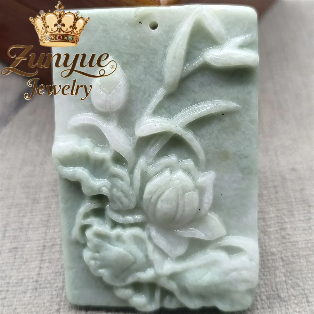 

Natural Lantian Jade Peony Pendant Brings Joy To The Face, A Jade Pendant For Men's And Women's Hanfu Jade Pendant Exquisite