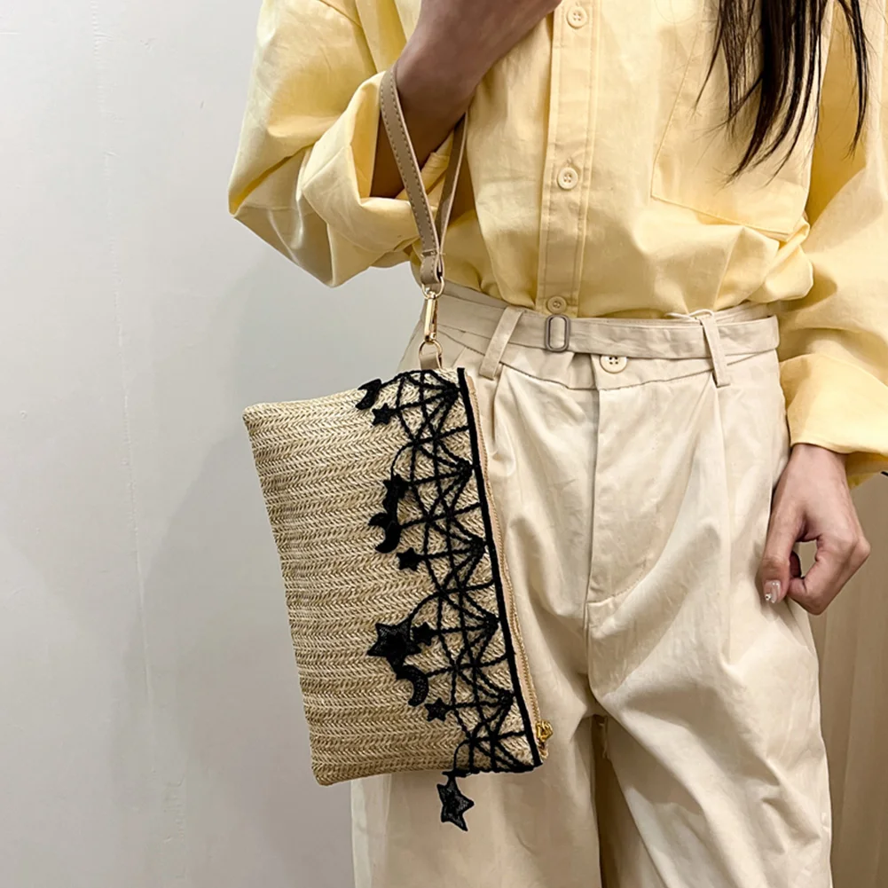 Straw Handbag Zipper Summer Beach Bag Woven Envelope Bag Wristlet Wallets for Women Summer Vacation