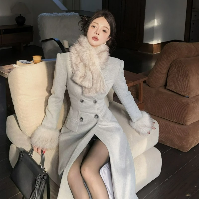 

2026 Autumn/winter French Style Suit Jacket for Women Stylish Woolen Collar Double-breasted Buttons Mid-length Woolen Outerwear