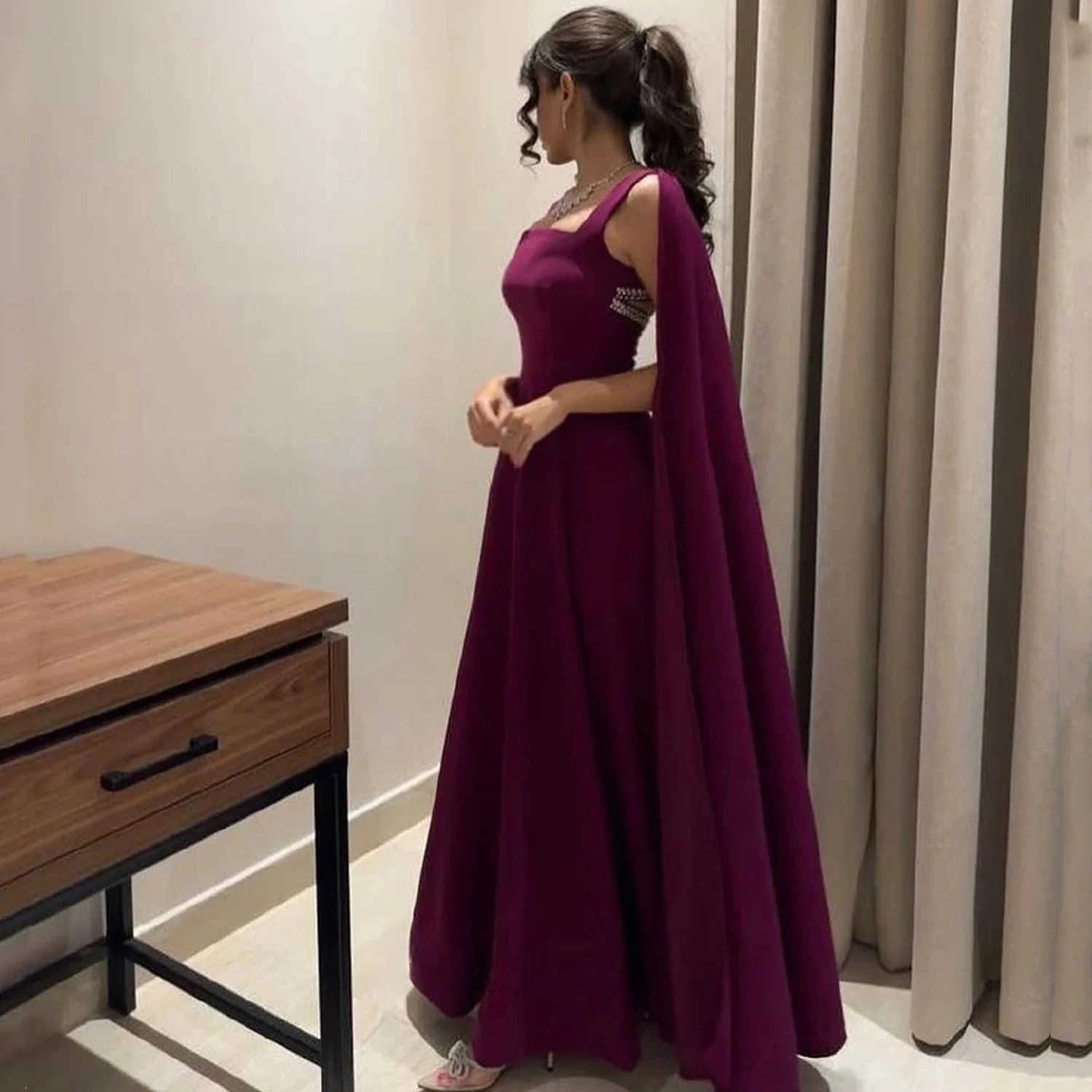 

Purple Beaded Long Bespoke Occasion Gown Evening Dresses Pastrol Unisex Jersey Retro Dubai Saudi Arabic Prom Customized