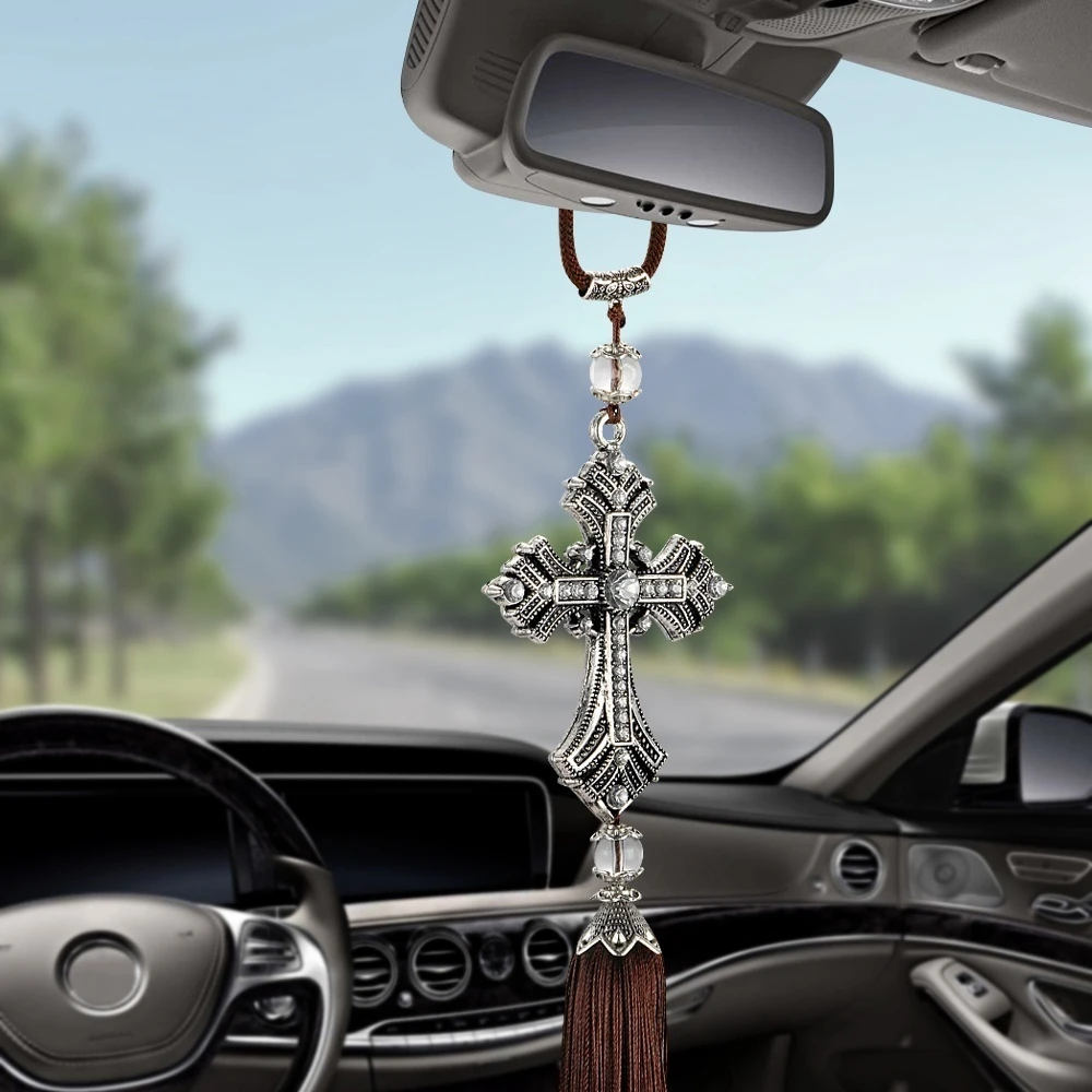 Crystal Rhinestone Cross Car Pendant Metal Jesus Christian Charms Rearview Mirror Hanging Ornament Auto Decor Accessories