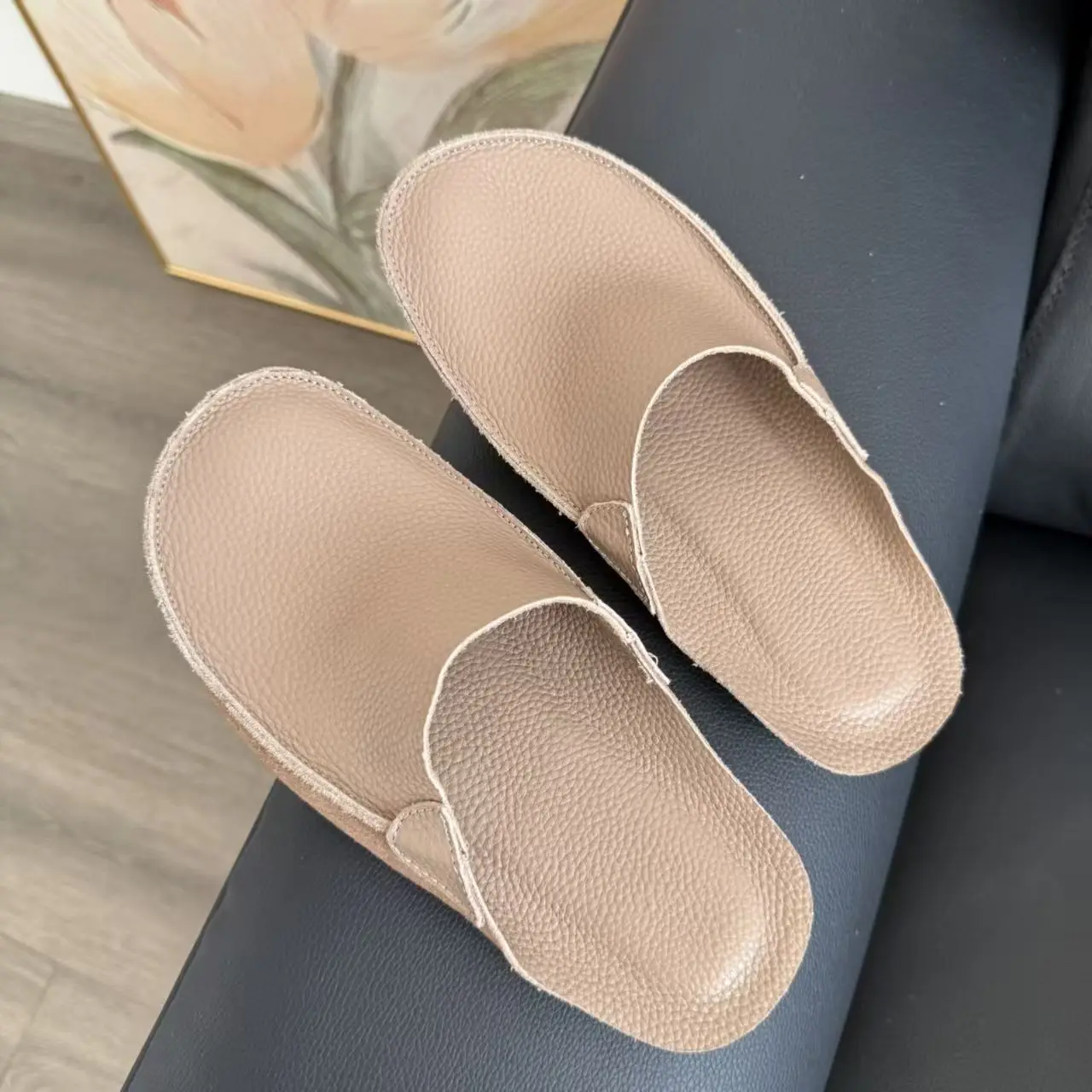 2026 New Women's Outdoor Leisure Soft Soled Comfortable Baotou Half Slippers Spring and Summer Retro Solid Color Simple Slippers