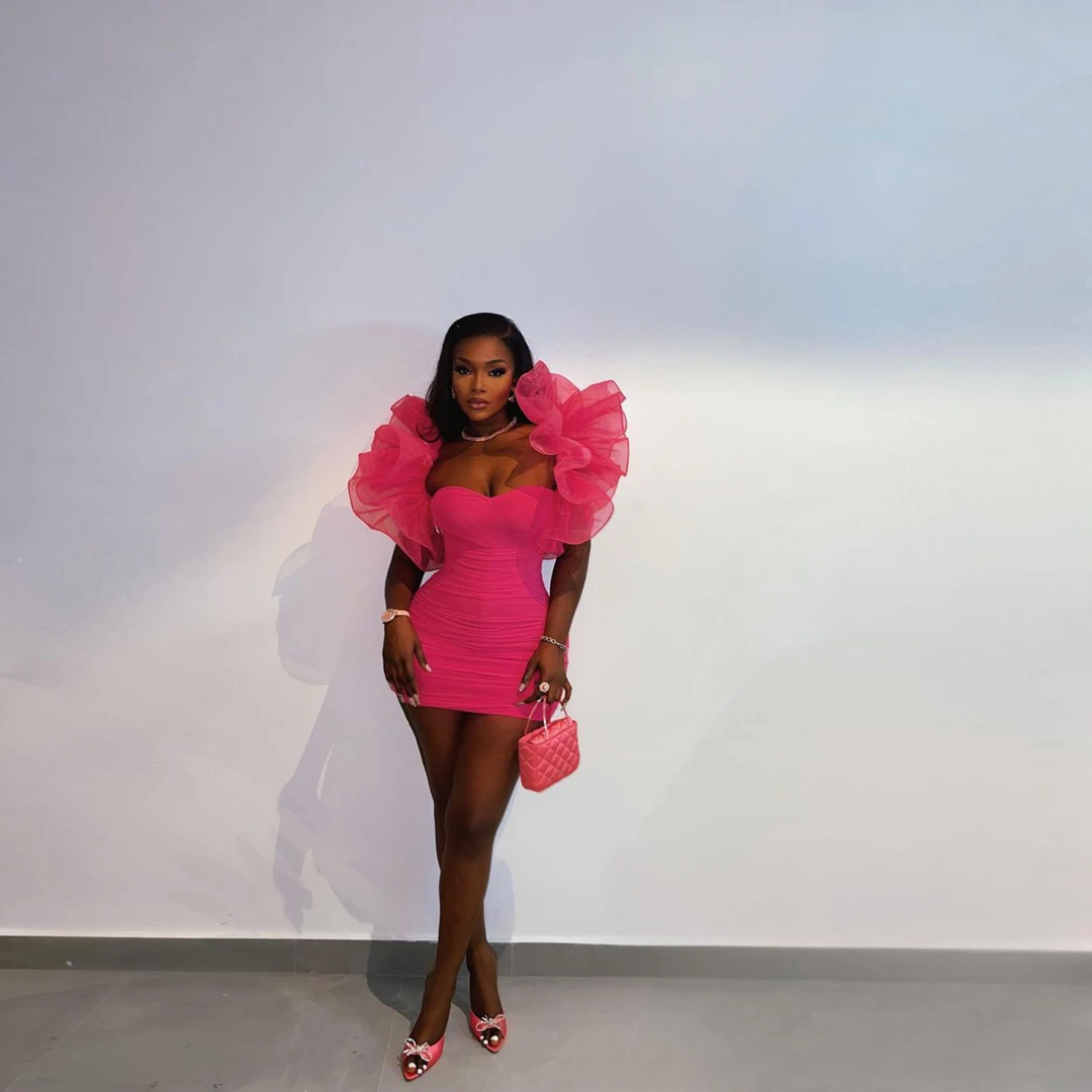 Trendy Ruffles Mesh Cocktail Dresses Fashion Puffy Shoulder Mini Length Prom Party Dress Africa Women Mermaid Brithday Gowns