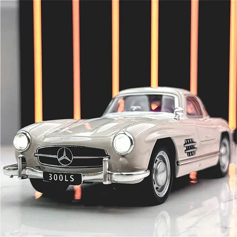 Diecast Alloy 1/32 Scale Benzs 300SL Sport Car Model with Sound Light Collection Miniature Voiture Children Boy Toy Vehicle