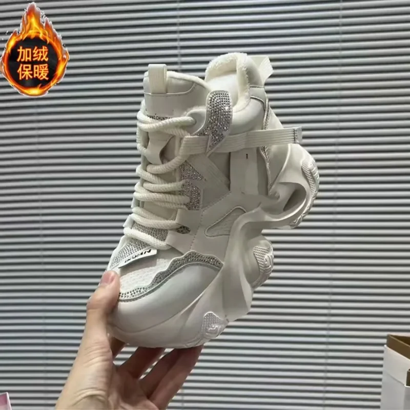 المرأة 2025 الخريف والشتاء منصة جديدة زيادة عالية الجودة أحذية رياضية كاجوال خفيفة الوزن لينة سوليد أحذية قطنية #2