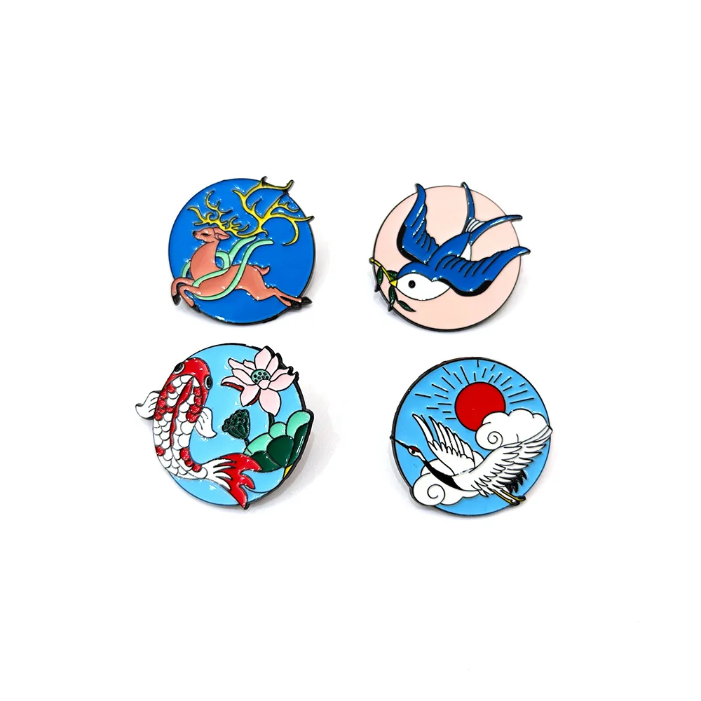 

Fish Pins Lucky Black White Koi Goldfish Animal Enamel Brooches Round Accessories Jewelry Denim Lapel Pin