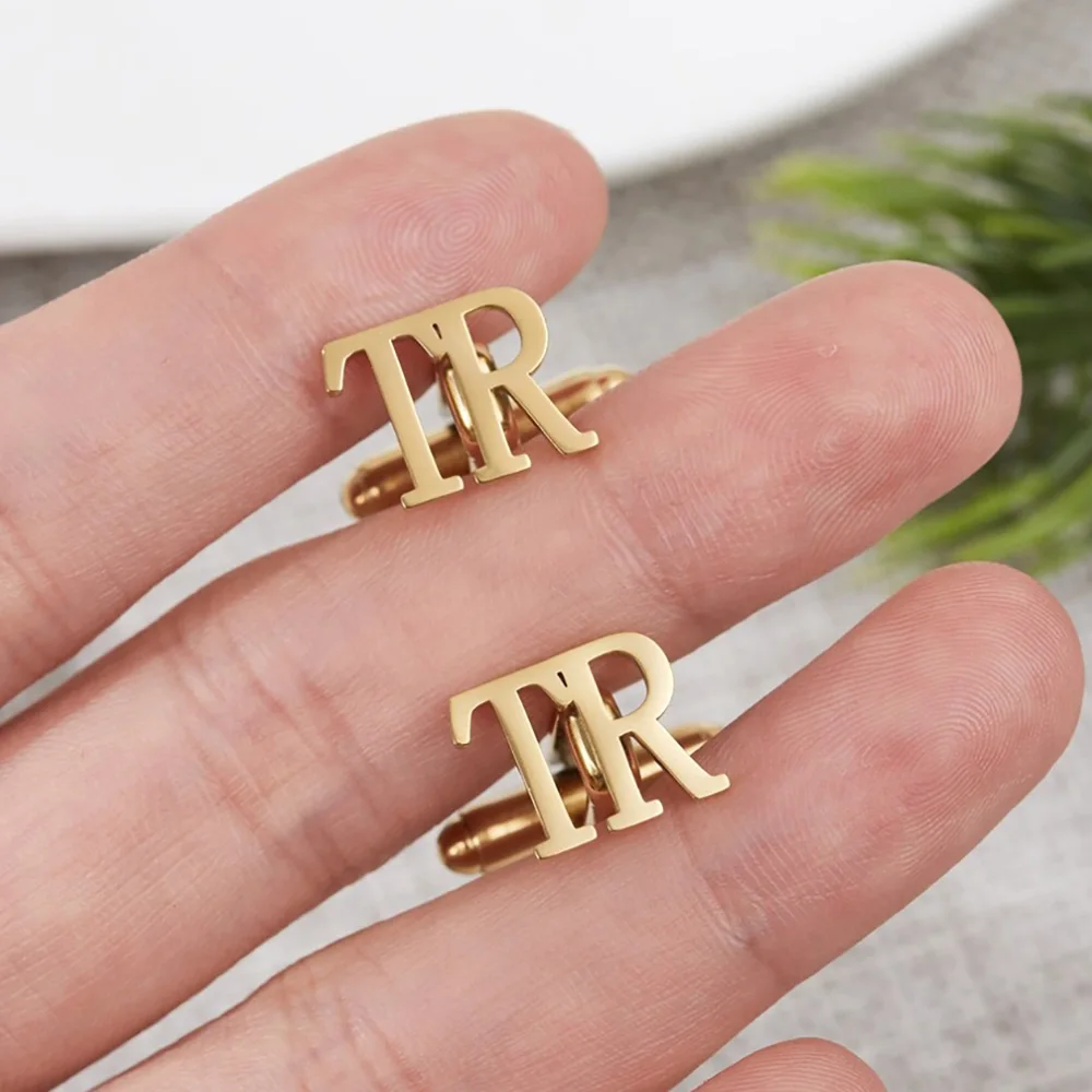 أزرار أكمام مخصصة من الفولاذ المقاوم للصدأ ، أزرار أكمام مزينة بالحروف ، مجوهرات زفاف العريس الرائعة