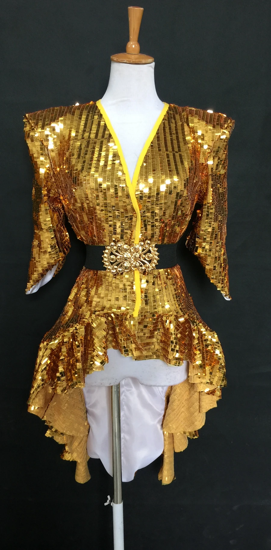 European and American Stage Performance Costumes with Sequins, Atmospheric Shoulder Pads, Shiny Tailcoats, Performance Costumes