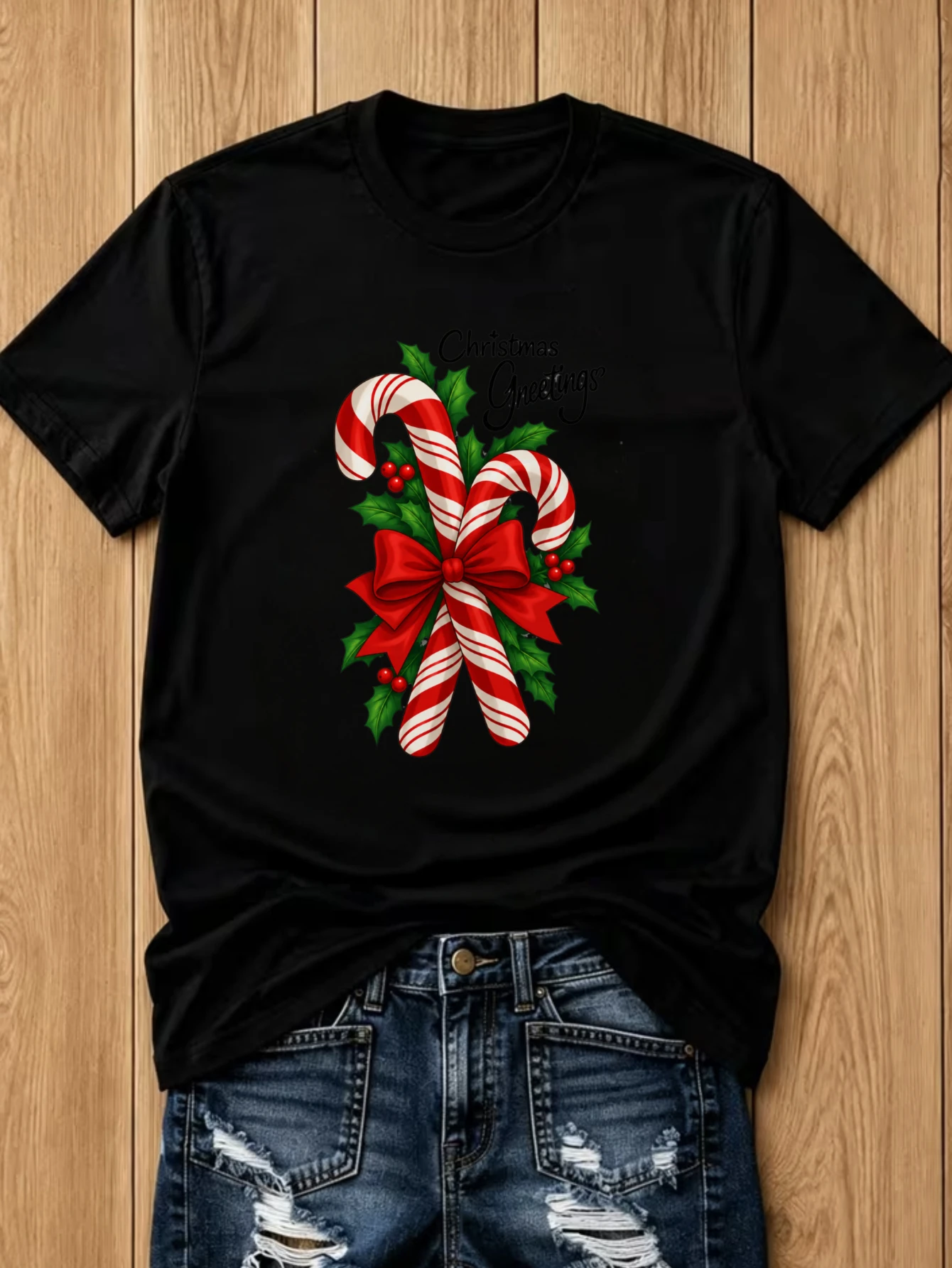 New Arrival for Autumn Funny Graphic Tees Women'S Crew-Neck Christmas Greetings Candy Canes with Red Bow and Holly Leaves Design