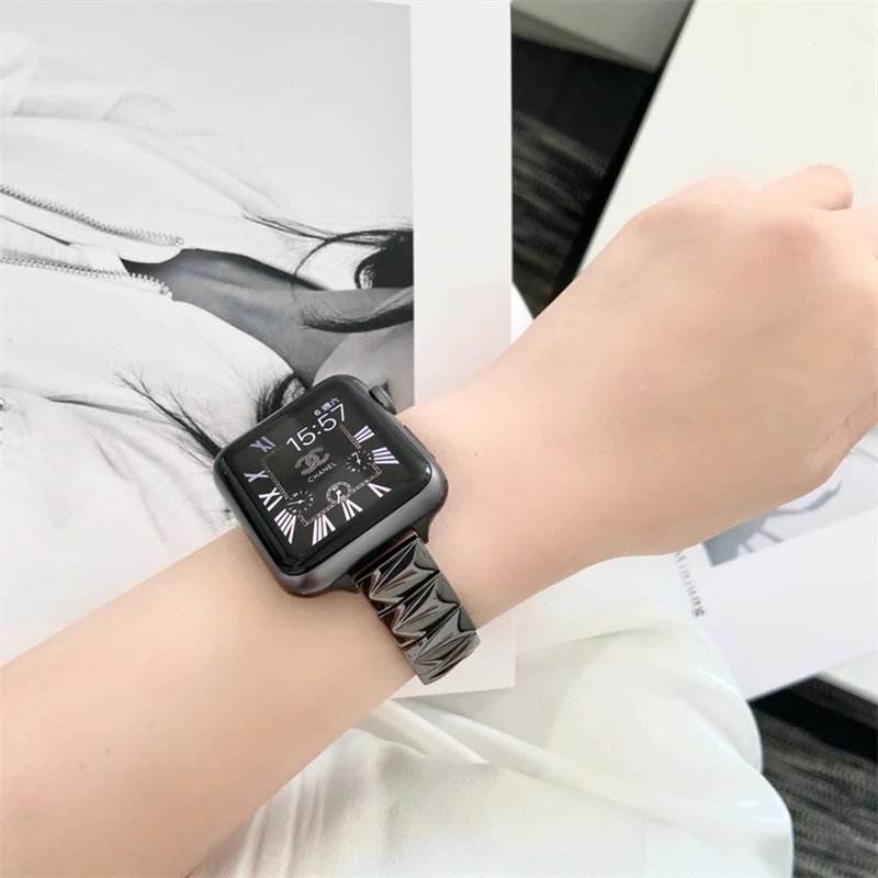Cinturino in acciaio inossidabile con motivo geometrico per Apple Watch Series 7 6 5 4 SE 3 2 1 cinturino per orologio da donna in metallo per iWatch