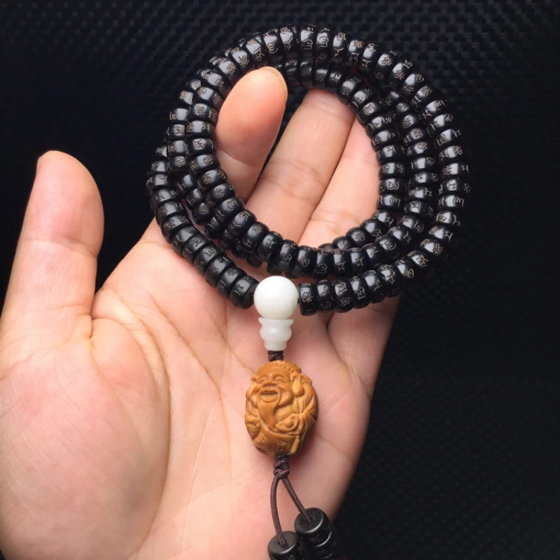 Coconut shell with six-character mantra, 108-bead Buddhist bracelet, olive God of Wealth necklace