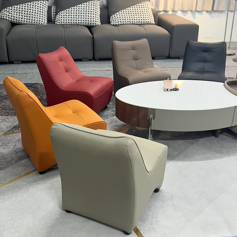 Customizable Sedie da soggiorno in pelle di design Divano Salone nordico Sedie da soggiorno moderne Camera da letto Relax