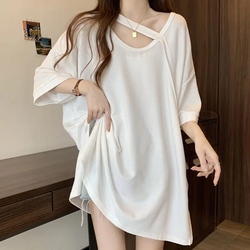Summer New Hollow Out Loose T Shirt Tops Round Neck Short Sleeve Solid Color Pullovers Trend Casual Fashion Women Clothing - Image 2