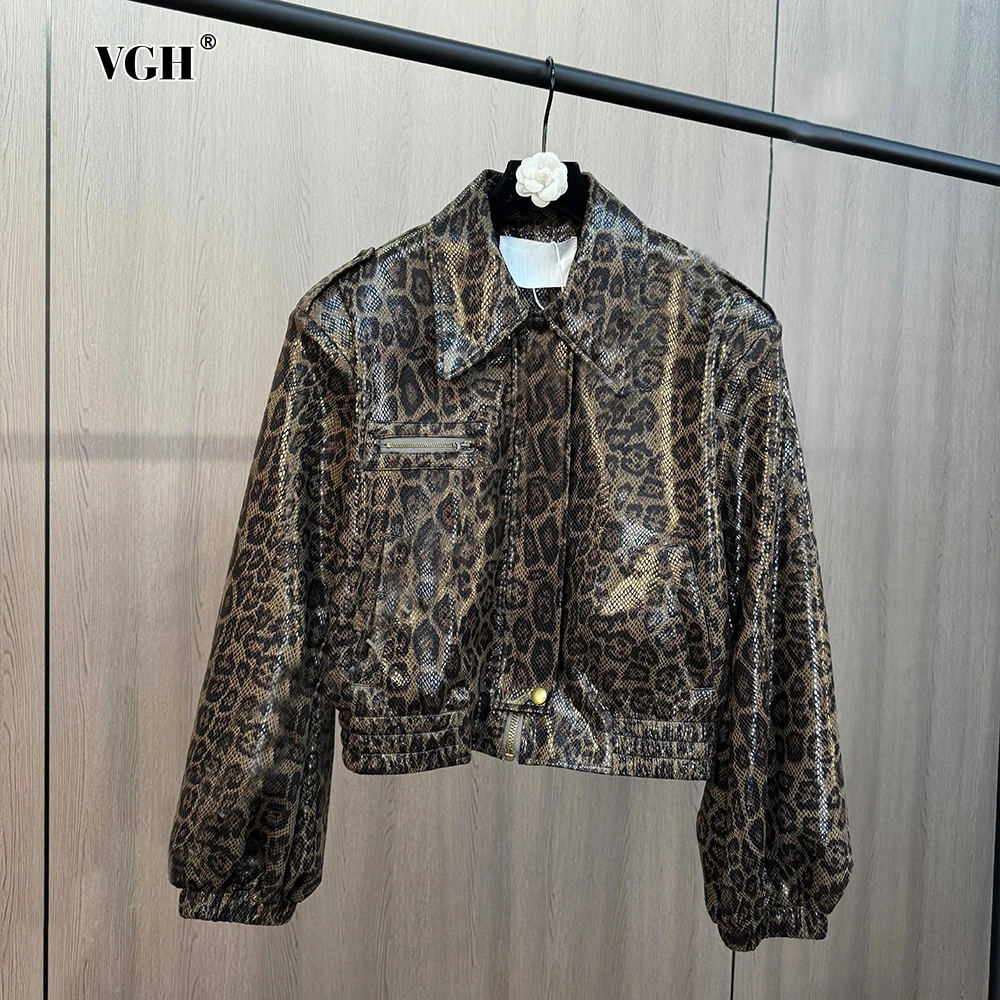 

VGH Old Money Style Women's Snakeskin Printed Coats Lapel Long Sleeve Loose Patchwork Zipper Streetwear Short Jackets Female New