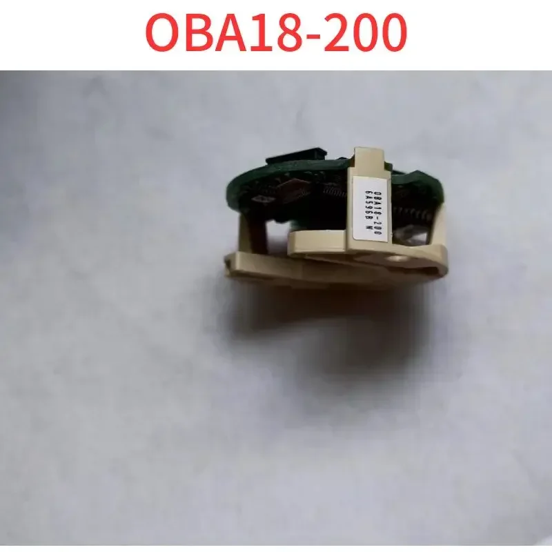 Second-hand  OBA18-200 servo motor encoder