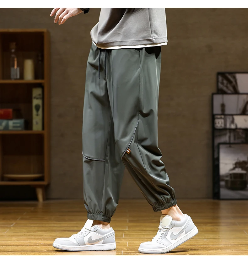 

Men Jogger Pant Hip Hop Streetwear Sweatpants Trousers Tactical High Quality Men Pants Techwear Male Cargo Pants Oversized 8XL