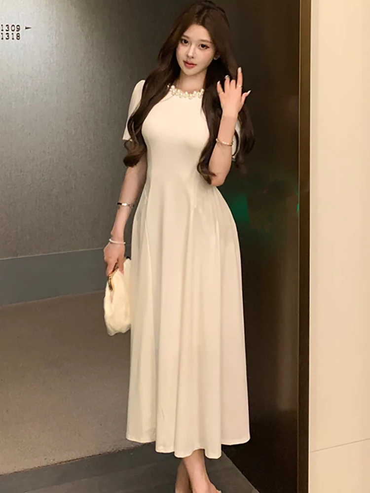 المرأة الكورية موضة أنيقة فاخرة تكدرت فستان طويل الصيف الأبيض Bodycon الديكور س الرقبة فستان 2025 مهرجان جديد مساء فستان #5