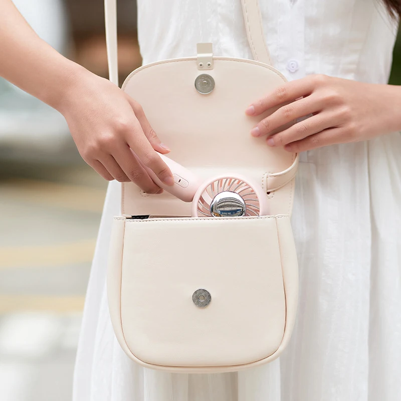 Ventilatore portatile di raffreddamento portatile Mini ventilatore ricaricabile Usb refrigerazione a semiconduttore 2000mAh ventilatore manuale a batteria da esterno