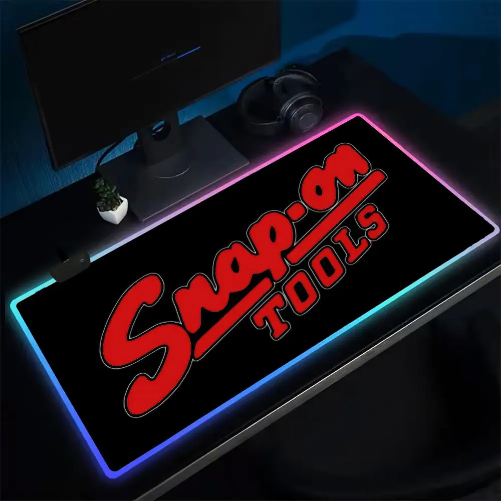 S-Snap O-On Loogs Mouse Pad Anime Gaming Mouse Pad LED Table Pads Backlit Rubber Desktop XXL Mousepad RGB Desk Mats