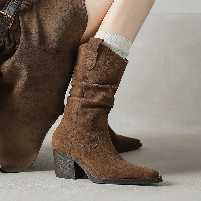 

2025 зимние классические женские ботинки челси из коровьей замши, ботильоны на танкетке с квадратным носком, простые удобные женские ковбойские сапоги