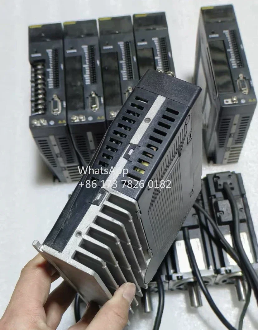 Unidade usada EPSBS0D40AA1000 em estoque testada ok função normalmente