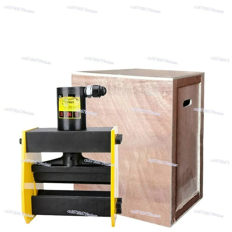 

CB-200A Hydraulic Busbar Bending Machine Cu Al Bending Tool